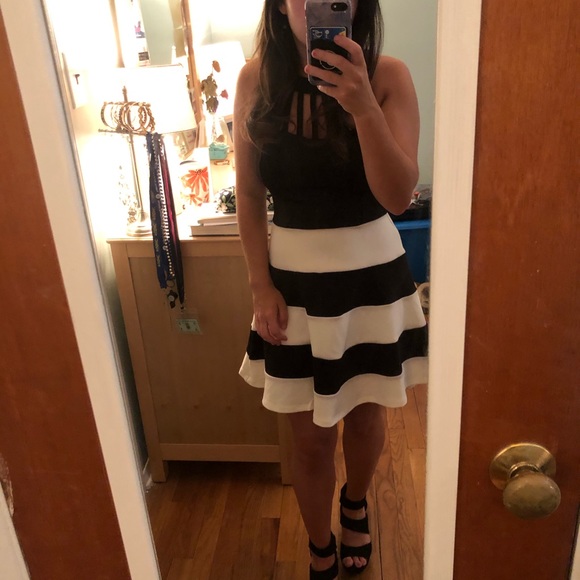 Black & White Striped Dress from Kohl’s!! - Picture 4 of 6